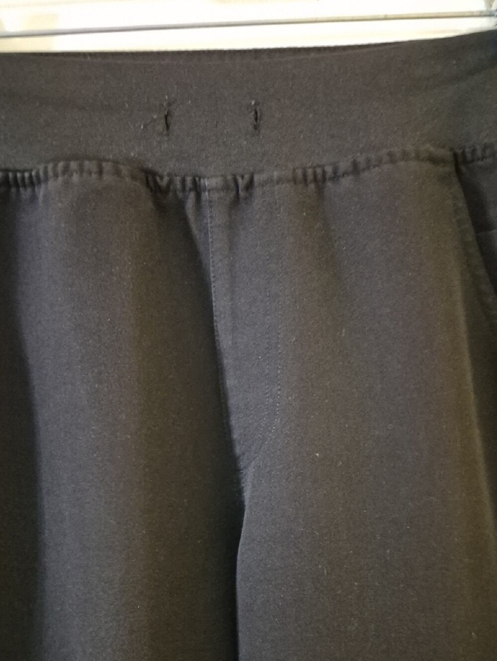 Figs  Technical  Collection Women's Black Straight Leg Cargo Pants - Picture 6 of 15